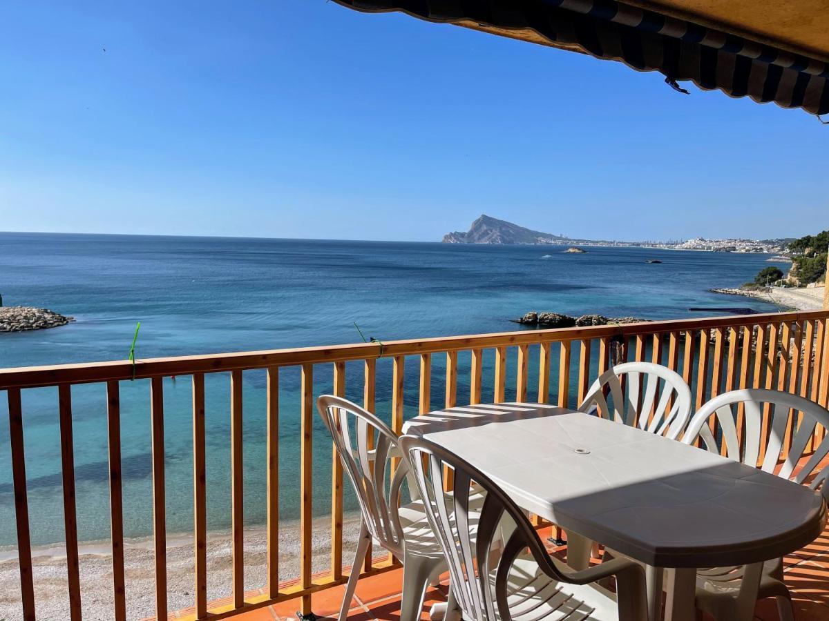 Sunrise Beachfront Apartment By The Marina Altea Buitenkant foto